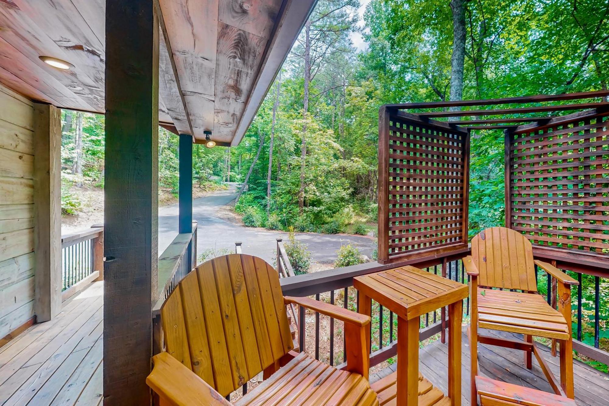 Simply Devine At Water'S Edge Villa Blue Ridge Eksteriør billede